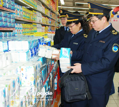 山東開展婦女衛(wèi)生用品與消毒產(chǎn)品突擊檢查，筑牢個(gè)人衛(wèi)生安全防線